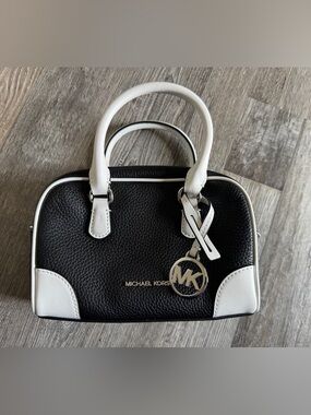 Michael kors Thompson Extra-Small Two-Tone Pebbled Leather Convertible Crossbody